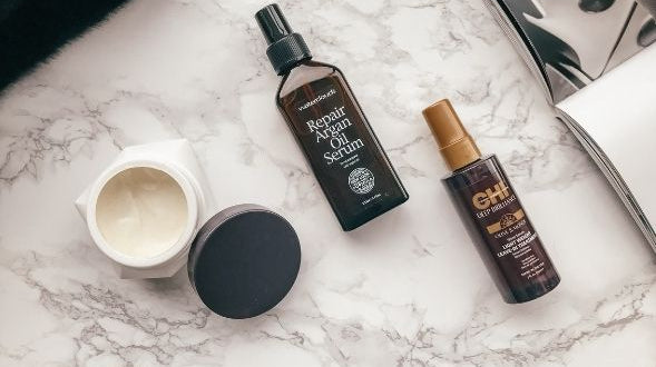 5 oorzaken van pluizig haar