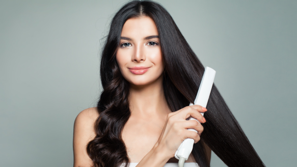 Van dag tot nacht: zo houd je je kapsel de hele dag en nacht in model