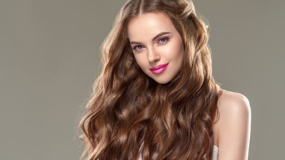 Wil jij je haar lang laten groeien? Lees onze 6 tips voor lang en gezond haar!