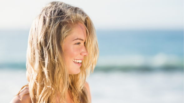 Hoe creëer je het perfecte beach hair zonder beach?