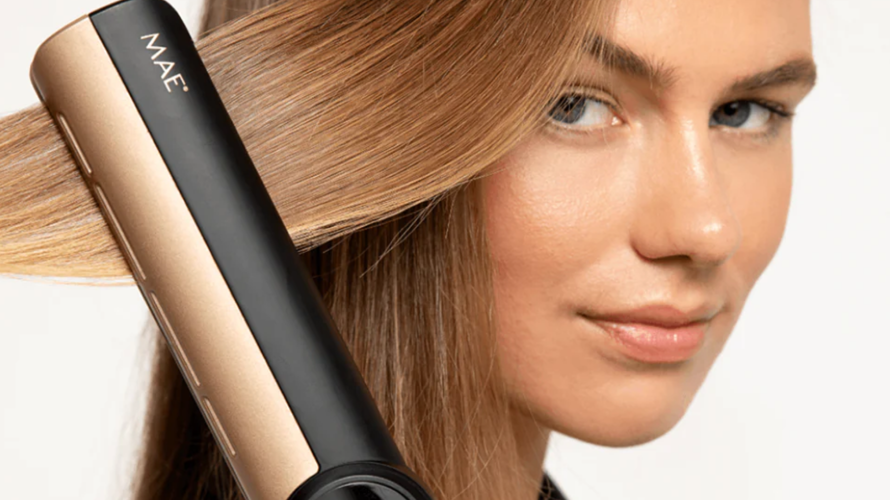Ontdek de ultieme haarstyling: MAE wet2Dry en steam straight stijltang