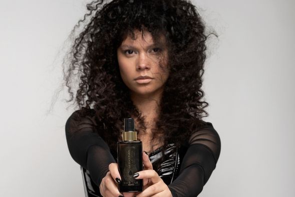 4 tips om van pluizig haar naar glad en glanzend haar te gaan