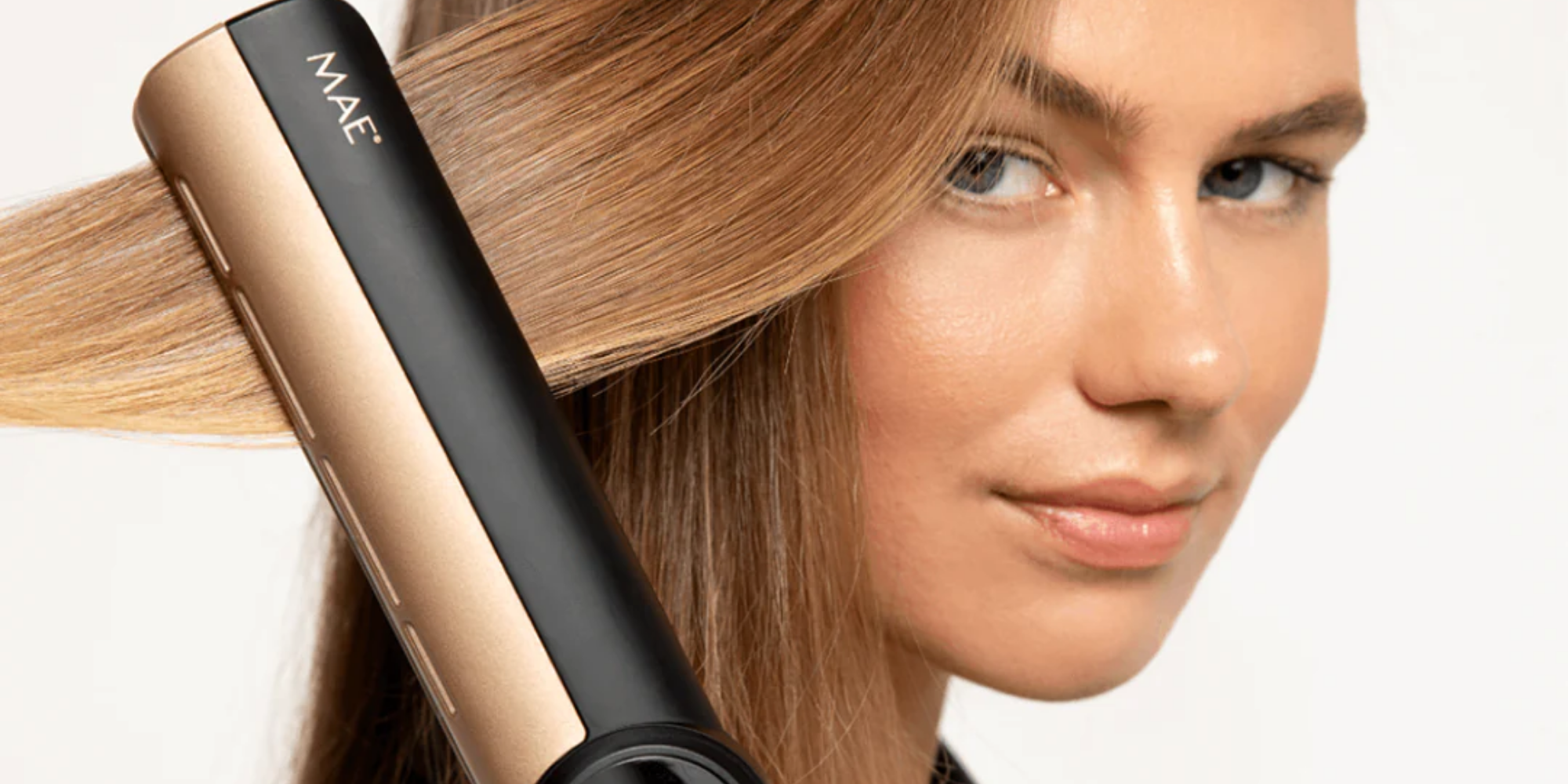 Ontdek de ultieme haarstyling: MAE wet2Dry en steam straight stijltang